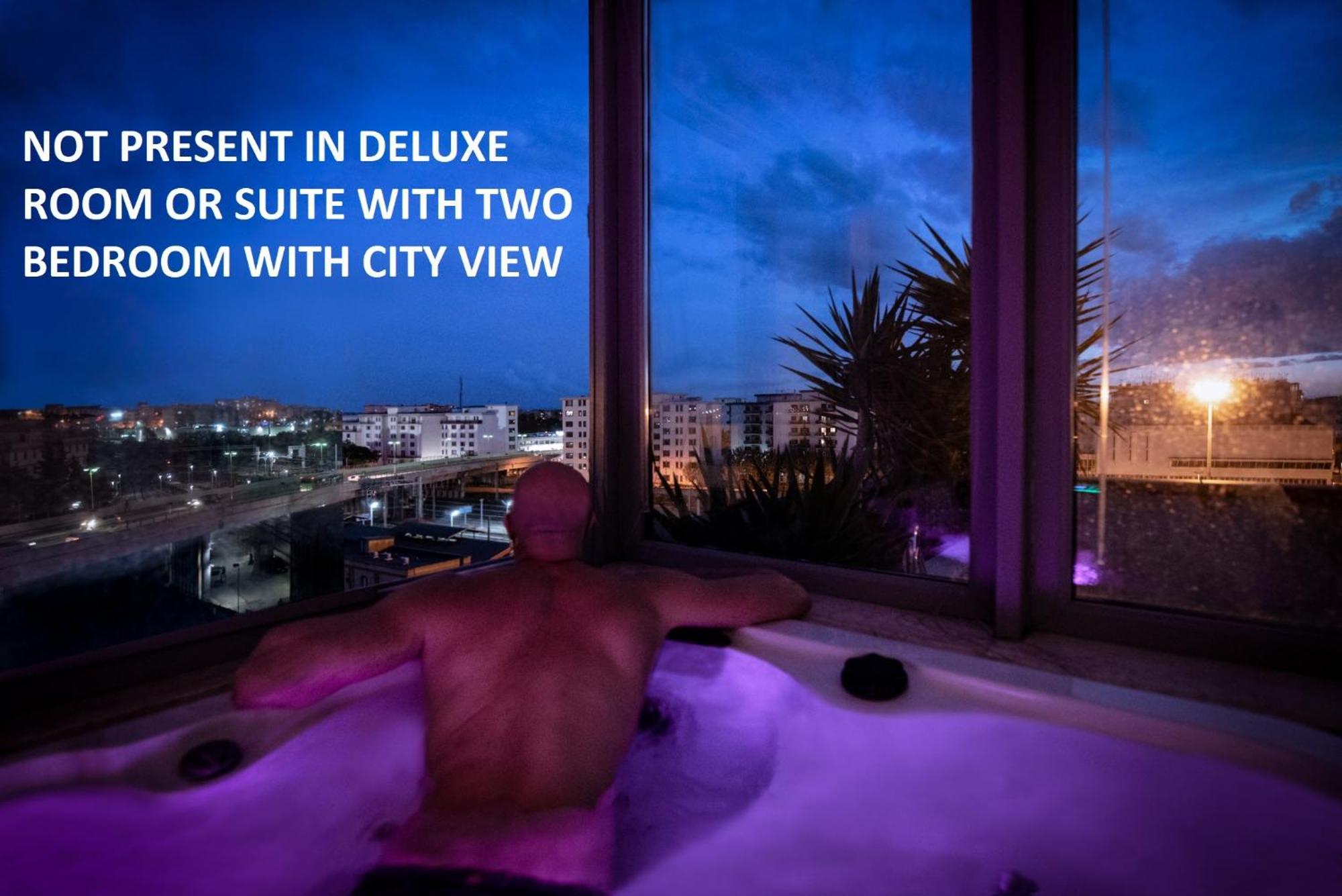 Penthouse Station Luxury Suites & Apartment برينديسي المظهر الخارجي الصورة