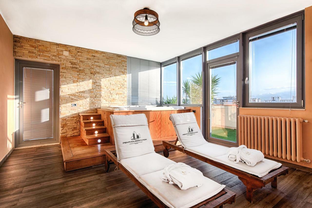 Penthouse Station Luxury Suites & Apartment برينديسي المظهر الخارجي الصورة