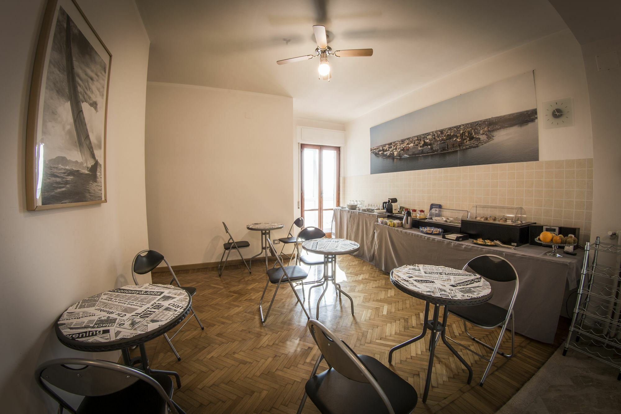 Penthouse Station Luxury Suites & Apartment برينديسي المظهر الخارجي الصورة