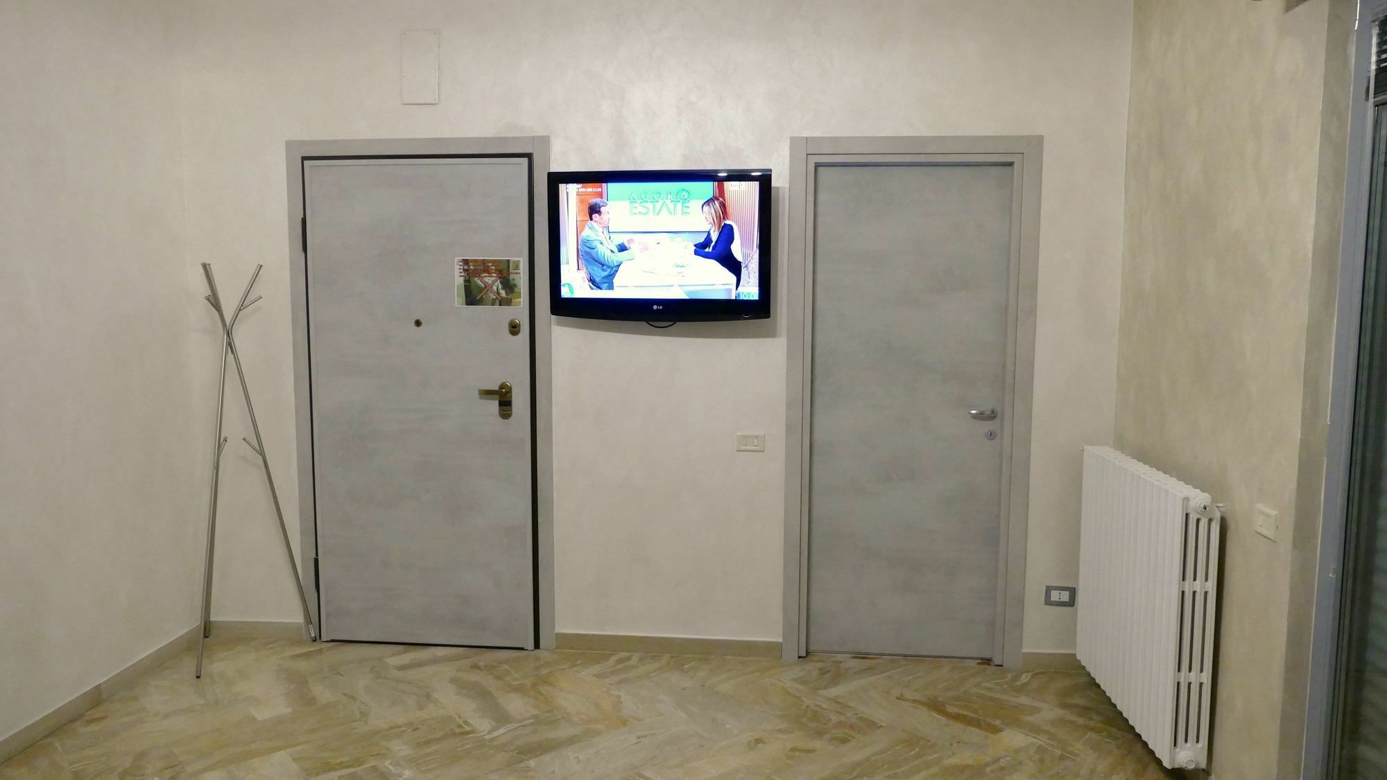 Penthouse Station Luxury Suites & Apartment برينديسي المظهر الخارجي الصورة